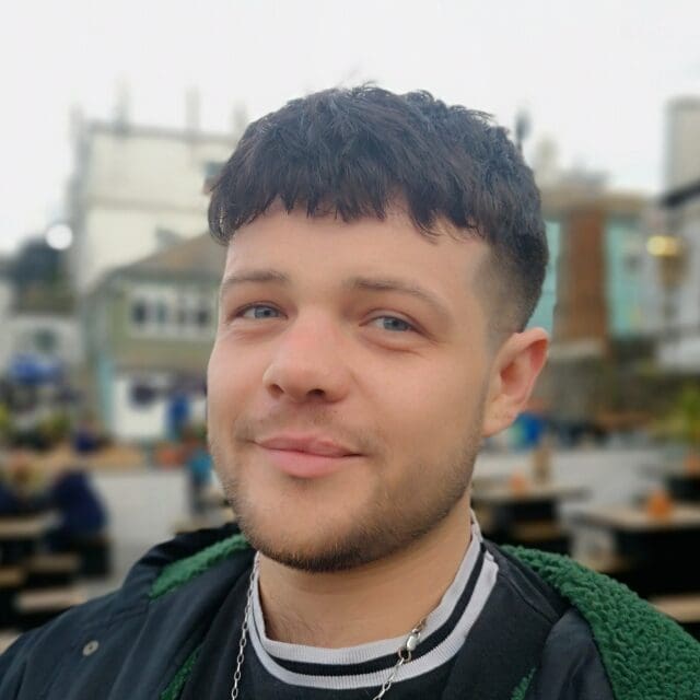 Mo Harber-Lamond Mo Harber Lamond